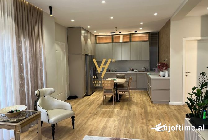 Shtepi me qera 3+1 ne Tirane - 1,000 Euro