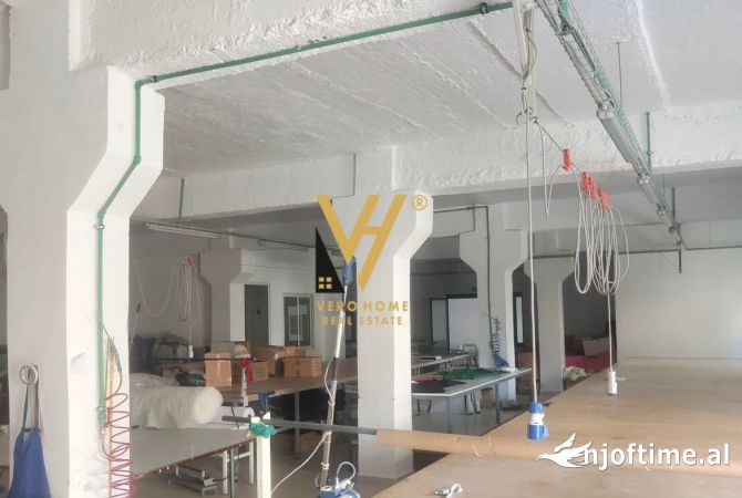 Ambient biznesi me qera 4+1 ne Tirane - 4,000 Euro