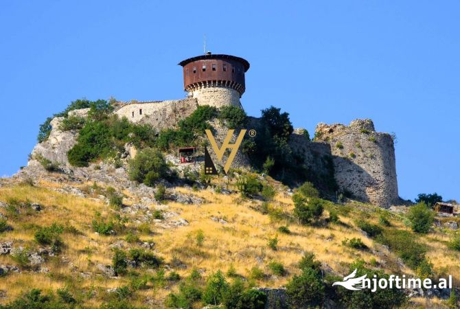 Truall ose Toke ne Tirane - 720,000 Euro