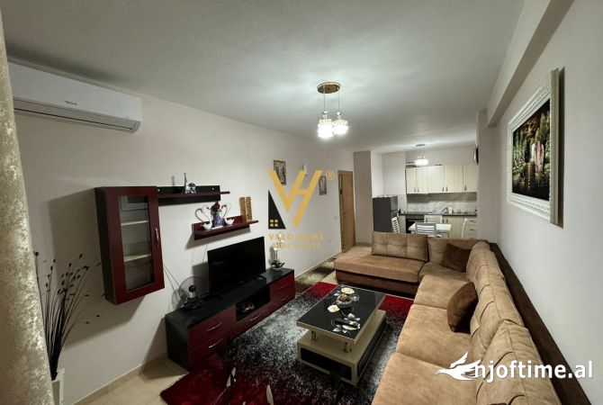 Shtepi me qera 1+1 ne Tirane - 400 Euro