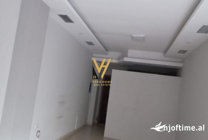 Ambient biznesi ne shitje 1+1 ne Tirane - 112,500 Euro