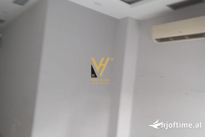 Ambient biznesi ne shitje 1+1 ne Tirane - 112,500 Euro