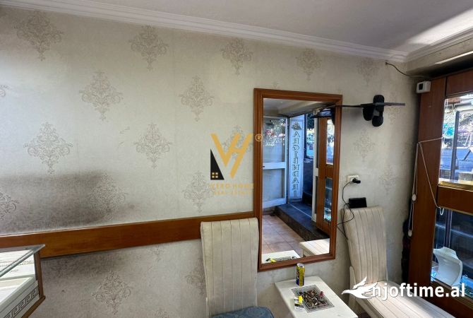 Ambient biznesi me qera 1+1 ne Tirane - 1,000 Euro