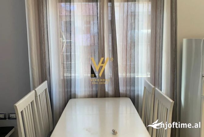 Shtepi me qera 1+1 ne Tirane - 570 Euro