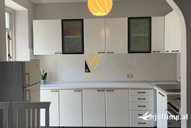 Shtepi me qera 1+1 ne Tirane - 570 Euro