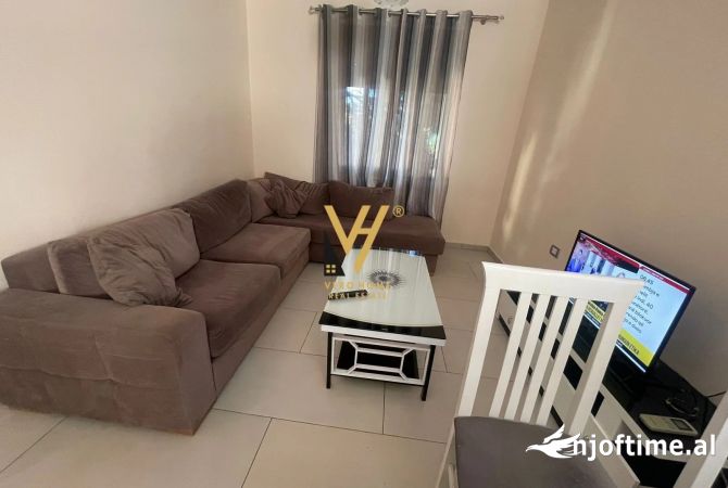 Shtepi me qera 1+1 ne Tirane - 570 Euro