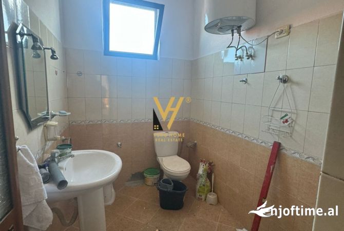 Shtepi me qera 2+1 ne Tirane - 550 Euro