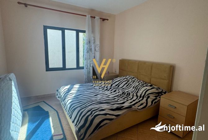 Shtepi me qera Apartament ne Tirane, 2+1, Mobilimi E mobiluar, Pagesa 550  Euro.