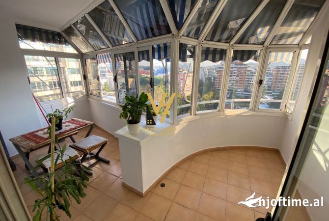 Shtepi me qera Apartament ne Tirane, 2+1, Mobilimi E mobiluar, Pagesa 1,300  Euro.