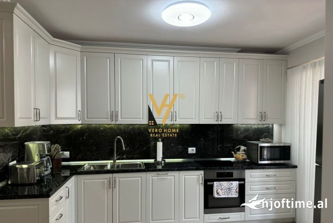 Shtepi ne shitje 2+1 ne Tirane - 270,000 Euro