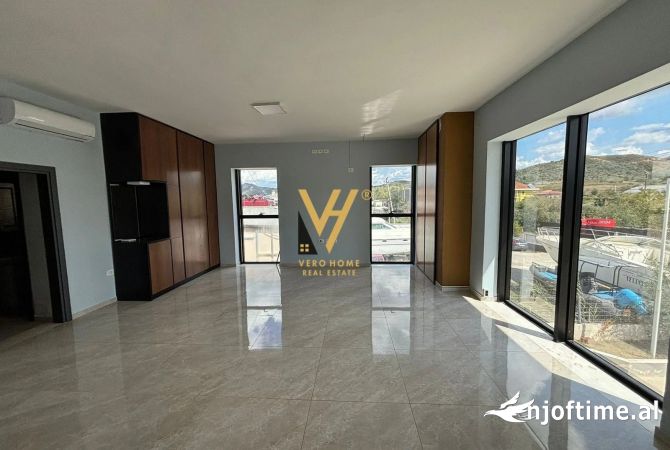 SHITET KAPANON 1620 M2 NE MARIKAJ, VORE 2.000.000 EURO