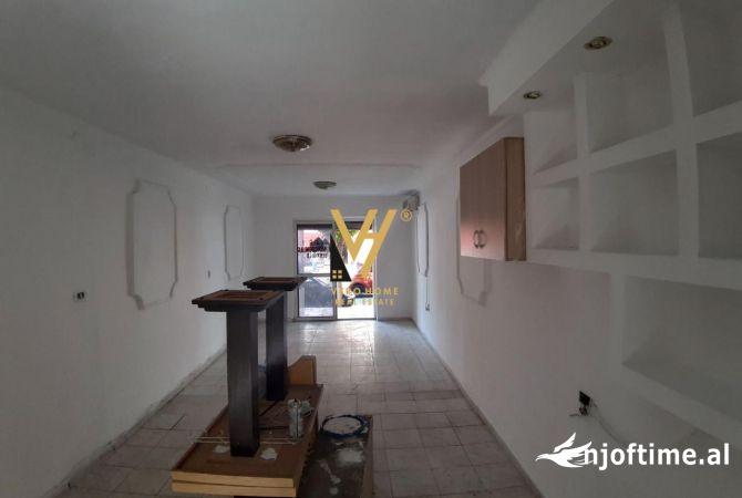 Ambient biznesi ne shitje 1+1 ne Tirane - 89,000 Euro