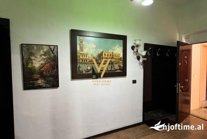 Shtepi me qera Apartament ne Tirane, 2+1, Mobilimi E mobiluar, Pagesa 600  Euro.