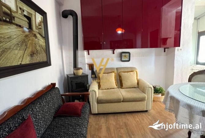 Shtepi me qera Apartament ne Tirane, 2+1, Mobilimi E mobiluar, Pagesa 600  Euro.