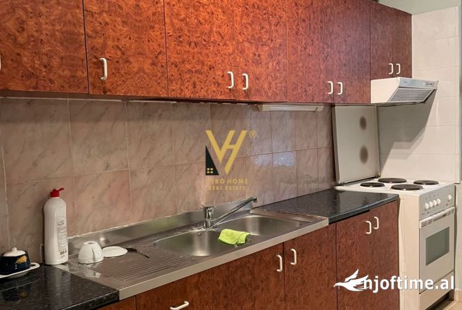 Shtepi me qera Apartament ne Tirane, 1+1, Mobilimi E mobiluar, Pagesa 600  Euro.