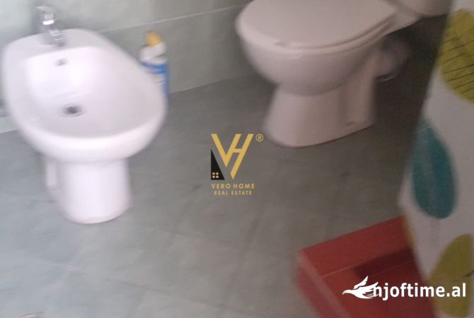 Shtepi me qera 2+1 ne Tirane - 60,000 Leke