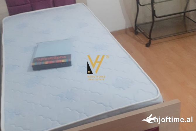 Shtepi me qera Apartament ne Tirane, 2+1, Mobilimi E mobiluar, Pagesa 60,000  Leke.