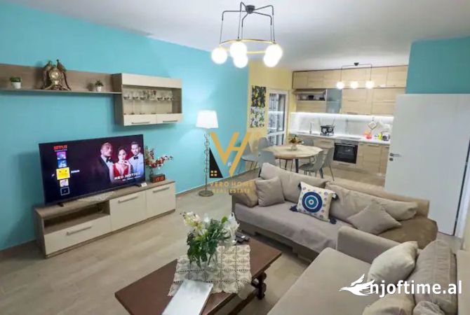Shtepi me qera 2+1 ne Tirane - 1,000 Euro