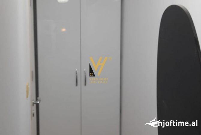 Shtepi me qera Apartament ne Tirane, 1+1, Mobilimi E mobiluar, Pagesa 550  Euro.