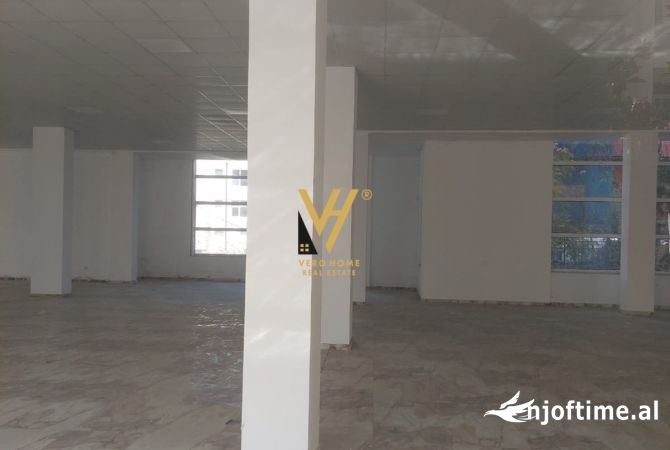 Ambient biznesi me qera 1+1 ne Tirane - 3,500 Euro