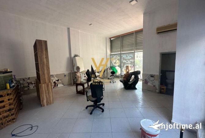 Ambient biznesi ne shitje 1+1 ne Tirane - 100,000 Euro