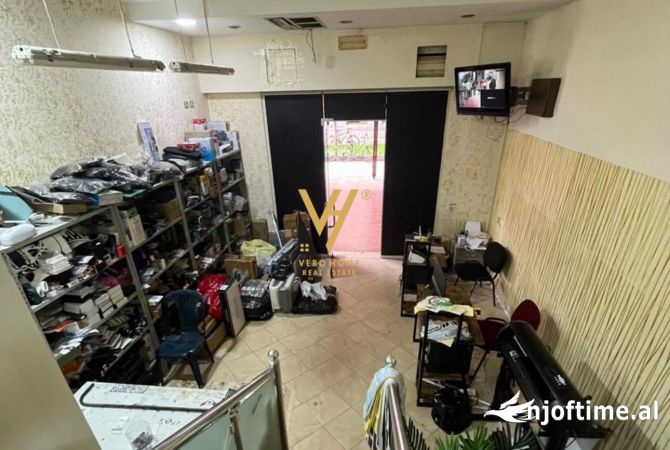 Ambient biznesi me qera 1+1 ne Tirane - 35,000 Leke