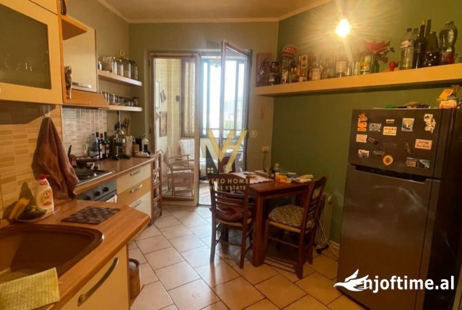 Shtepi ne shitje 2+1 ne Tirane - 230,000 Euro