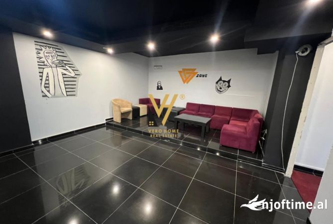 Ambient biznesi me qera 1+1 ne Tirane - 800 Euro