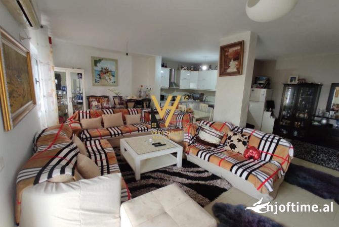 Shtepi ne shitje 3+1 ne Tirane - 220,000 Euro