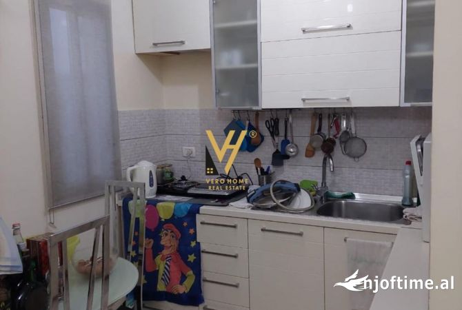 Shtepi ne shitje 1+1 ne Tirane - 80,000 Euro