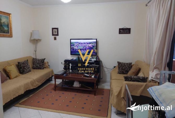 Shtepi ne shitje 1+1 ne Tirane - 80,000 Euro