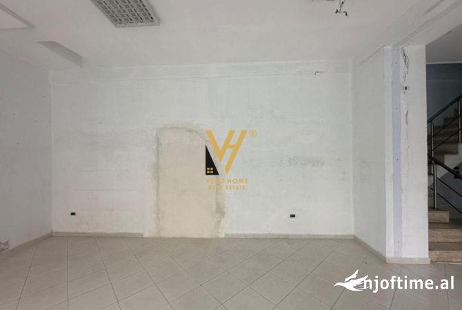 Ambient biznesi me qera 1+1 ne Tirane - 2,300 Euro