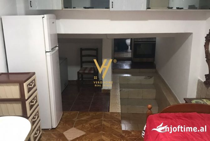 Shtepi me qera Garsoniere ne Tirane - 20,000 Leke