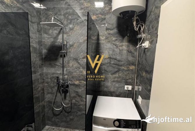 Shtepi ne shitje Apartament ne Tirane, 1+1, Mobilimi E mobiluar, Pagesa 115,000  Euro.