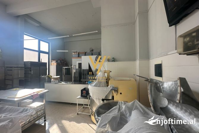 SHITET DYQAN 115 M2 TE SPITALI AMERIKAN 2, 270.000 EURO