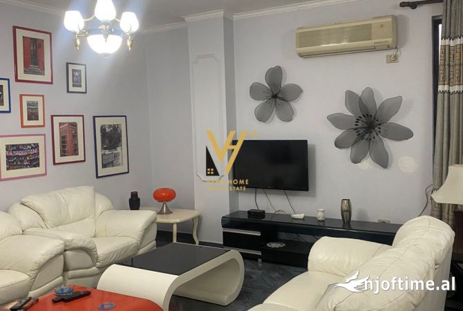 Casa in affitto 2+1 a Tirana - 900 Euro