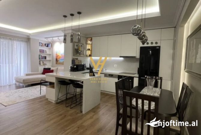 Shtepi me qera Apartament ne Tirane, 2+1, Mobilimi E mobiluar, Pagesa 750  Euro.