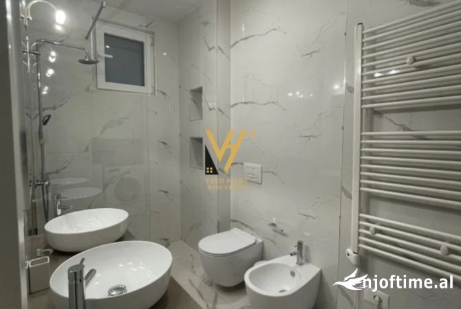 Shtepi me qera Apartament ne Tirane, 2+1, Mobilimi E mobiluar, Pagesa 750  Euro.