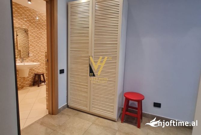 Shtepi me qera Apartament ne Tirane, 1+1, Mobilimi E mobiluar, Pagesa 700  Euro.