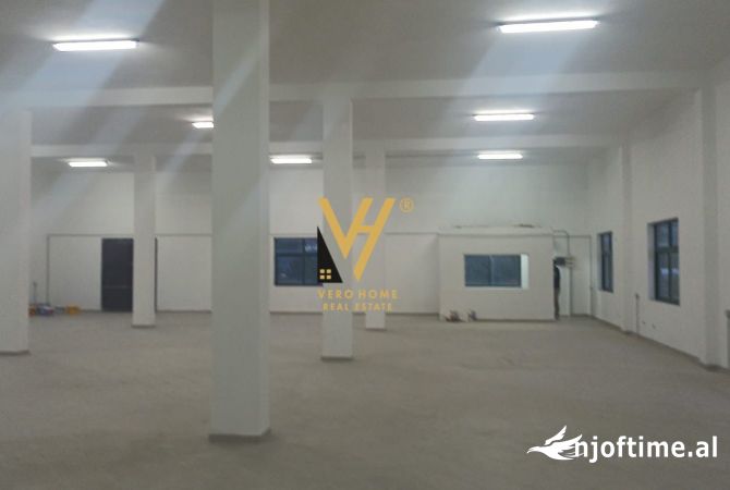 Ambient biznesi me qera 4+1 ne Tirane - 6,000 Euro