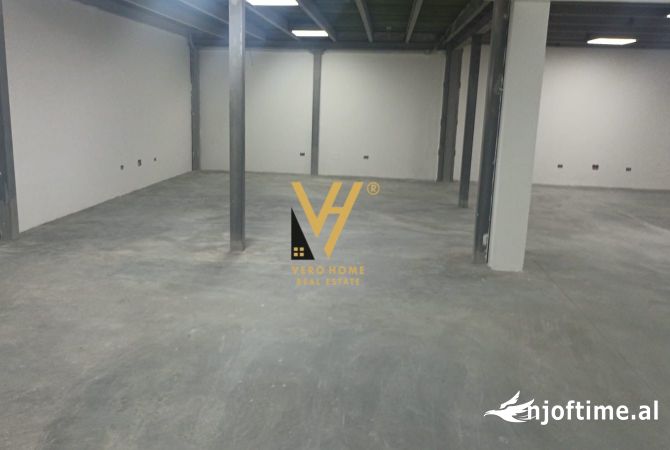 Ambient biznesi me qera 4+1 ne Tirane - 6,000 Euro