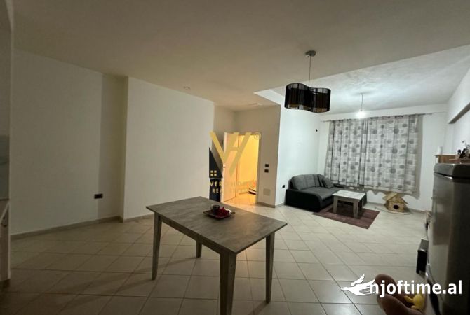Shtepi ne shitje 1+1 ne Tirane - 74,500 Euro