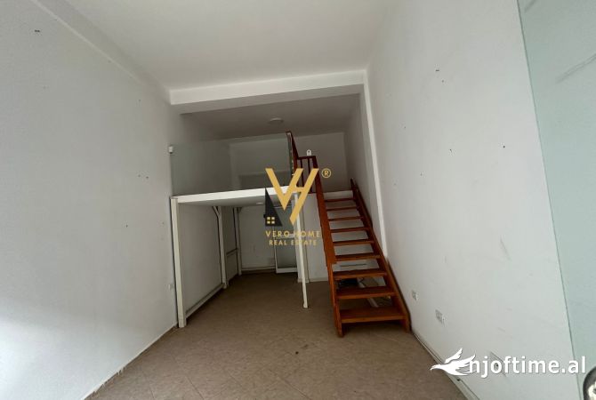 Ambient biznesi me qera 1+1 ne Tirane - 900 Euro