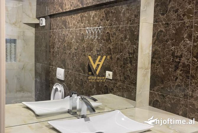 Shtepi me qera 3+1 ne Tirane - 1,500 Euro