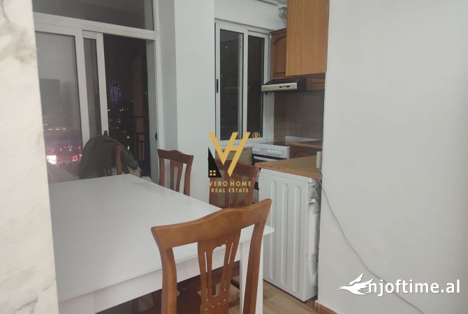 Shtepi me qera Apartament ne Tirane, 1+1, Mobilimi E mobiluar, Pagesa 650  Euro.