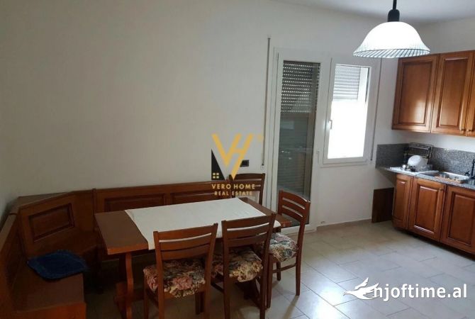 Shtepi ne shitje 4+1 ne Tirane - 170,000 Euro