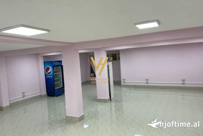 Ambient biznesi me qera 1+1 ne Tirane - 650 Euro