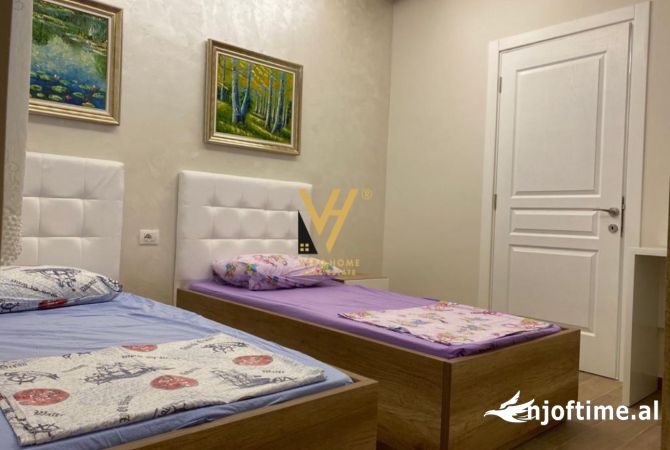 Shtepi me qera Apartament ne Tirane, 2+1, Mobilimi E mobiluar, Pagesa 550  Euro.