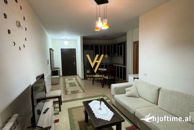 Shtepi me qera 2+1 ne Tirane - 430 Euro