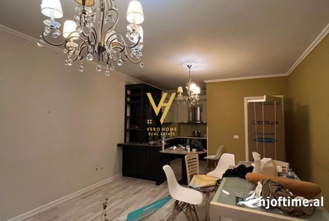 Shtepi me qera 2+1 ne Tirane - 1,000 Euro